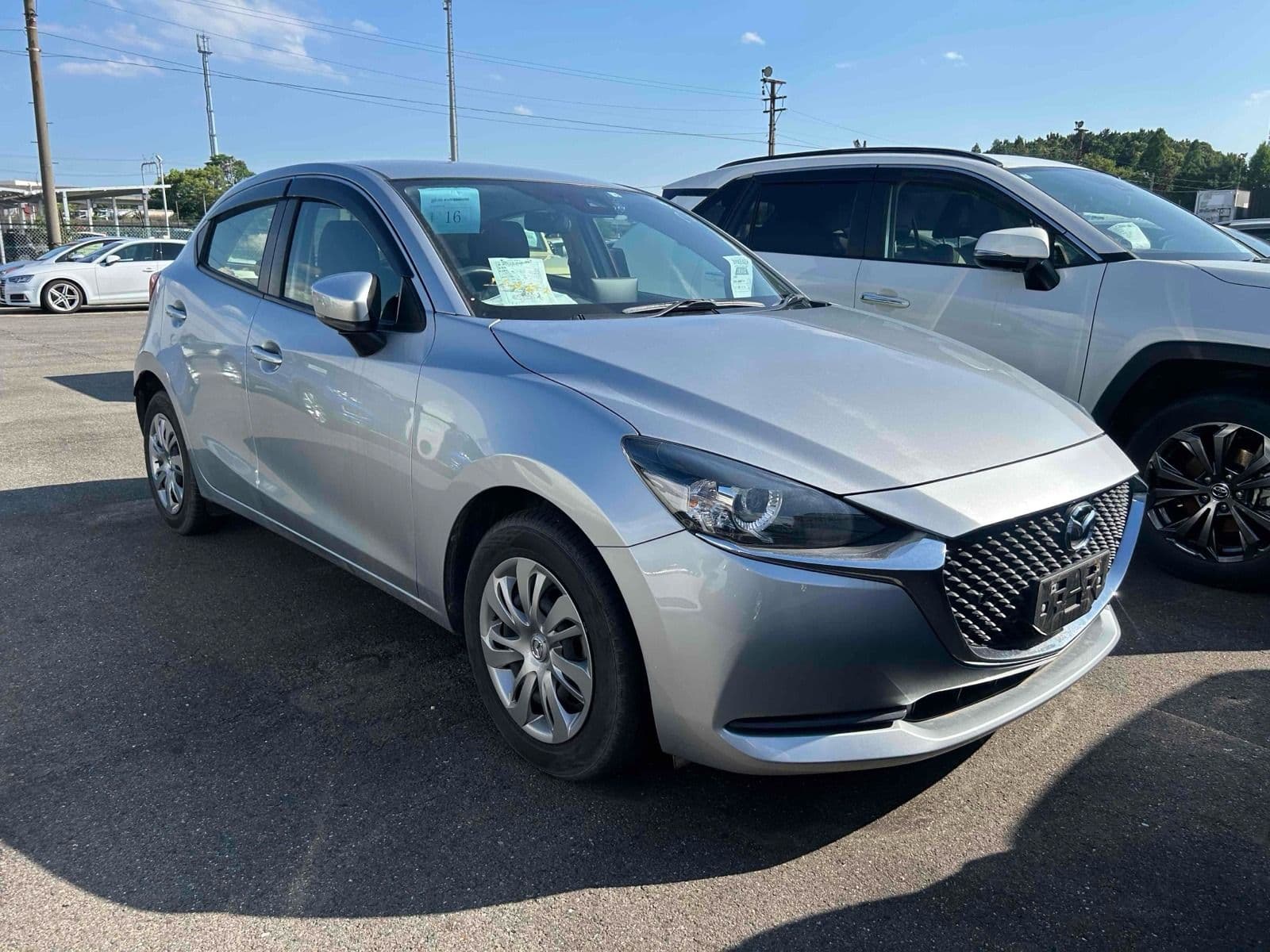 MAZDA Mazda 2