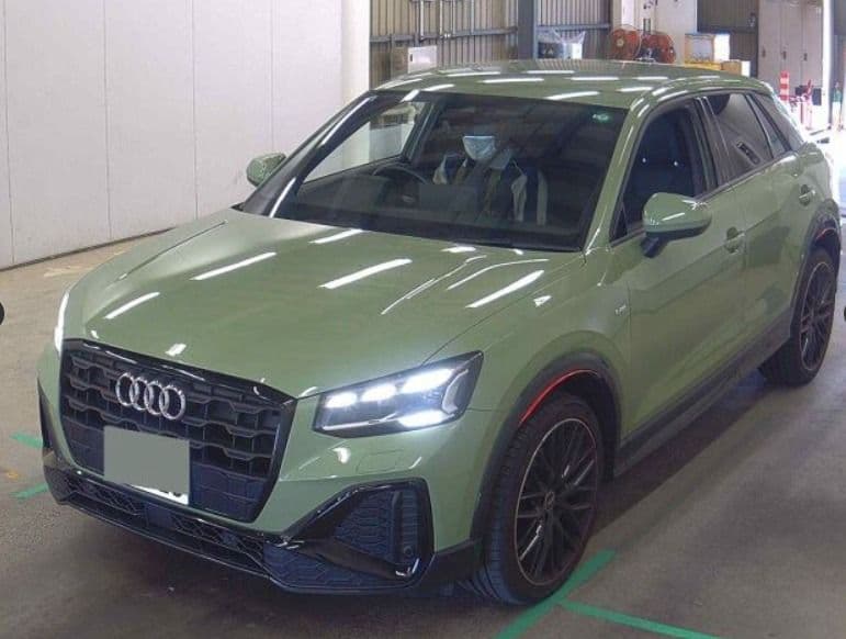 AUDI Q2